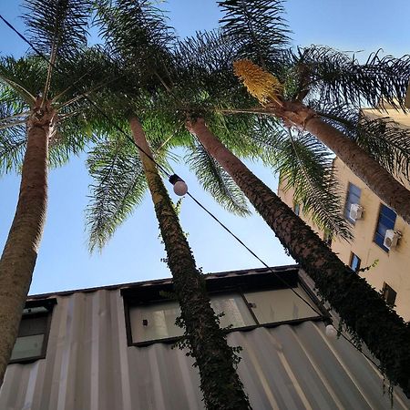 Aps Em Container Na Meia Praia, Itapema, Sc - Tetto Stays Exterior photo